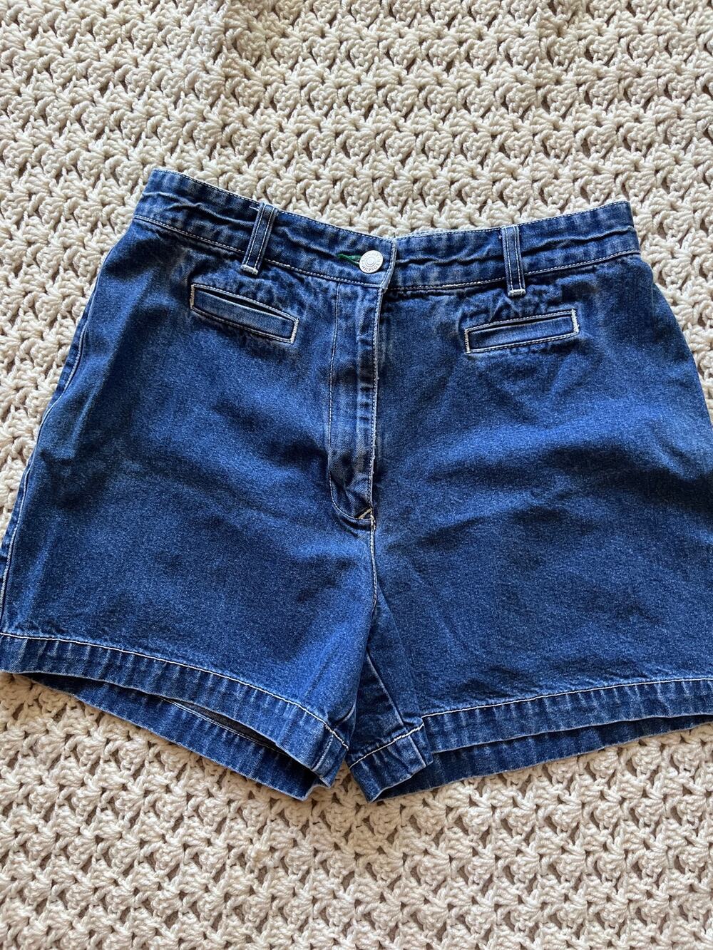 Vintage 90s Dark Wash Denim Shorts Size 6